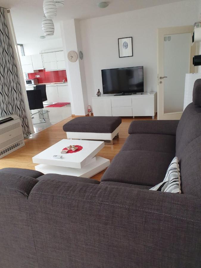 Penthouse Heart Of Slavonia **** Apartment Dakovo Exterior photo